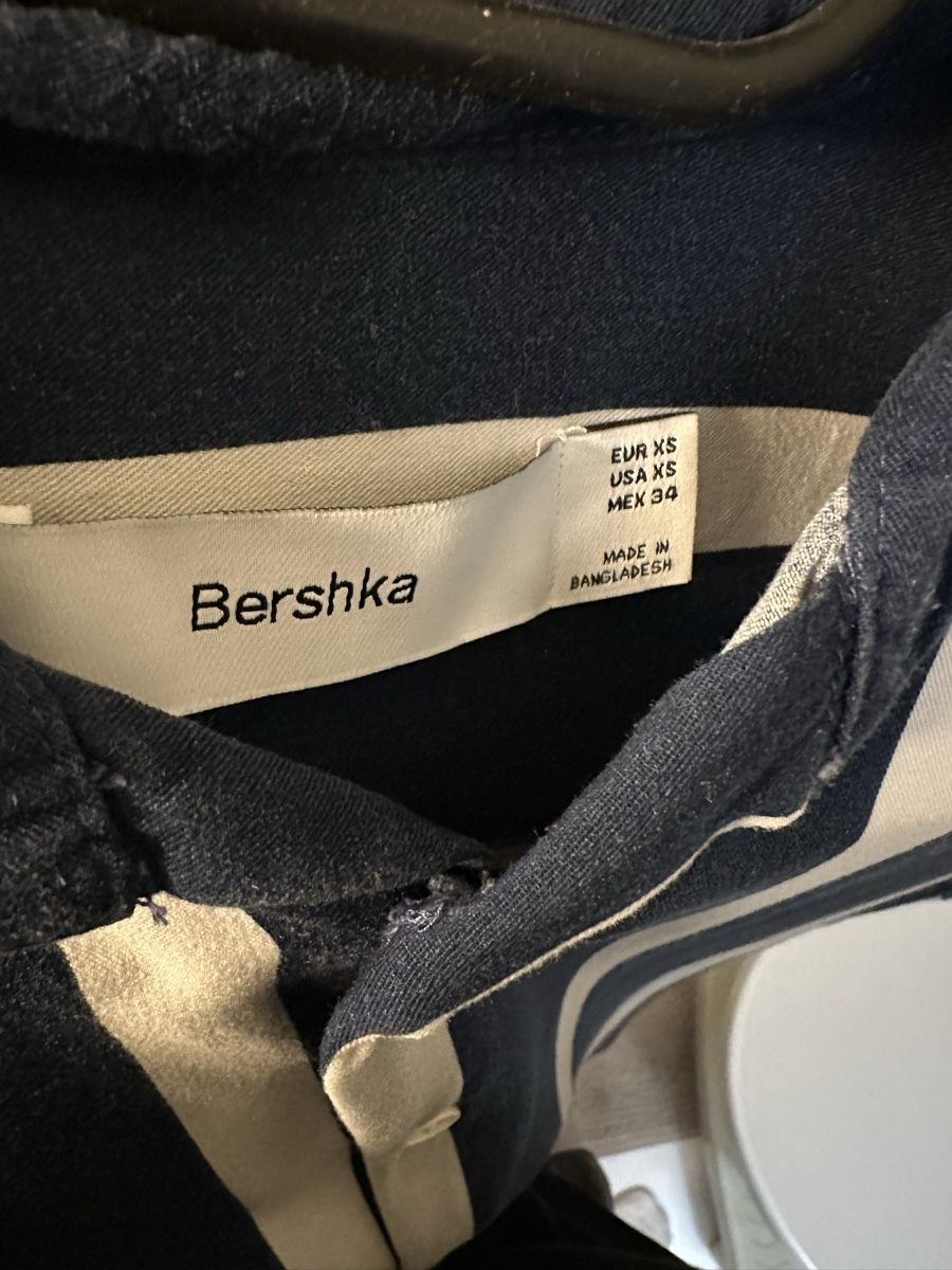 Camicie: Chemise – Usato da Lausanne venduto da Tipouze 2