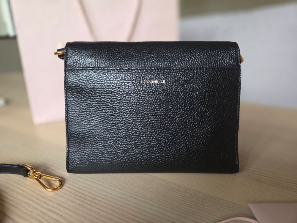 Coccinelle Borse da donna: Coccinelle Tasche Binxie Noir Small – Usato da Basel venduto da abo_7yys 1