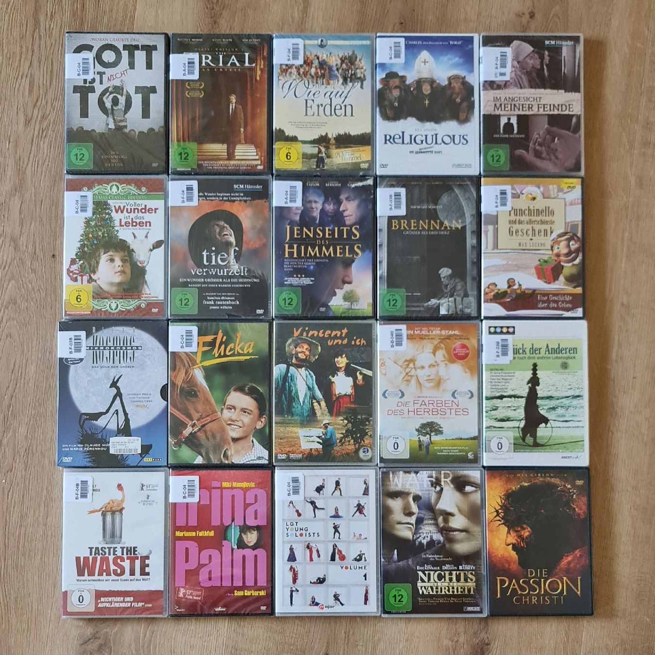 Tutti i DVDs: 120 DVD & 12 Bluray Bundle – Nuovo (secondo la descrizione) da Lengnau BE venduto da Spahrtakus 6