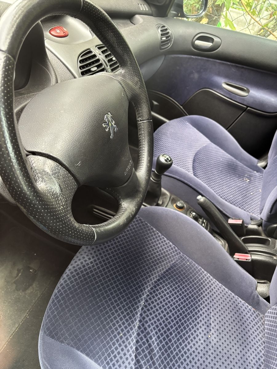 Peugeot Autos: Peugeot 206 – D'occasion à Pratteln par vmuehle1 1