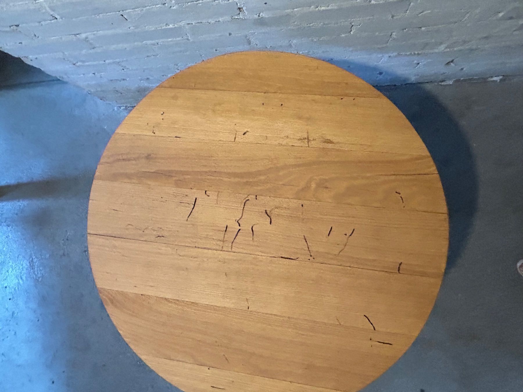 Tables: Wunderschöner Bistrotisch 70cm Durchmesser – D'occasion à Rorschacherberg par Svebe 6