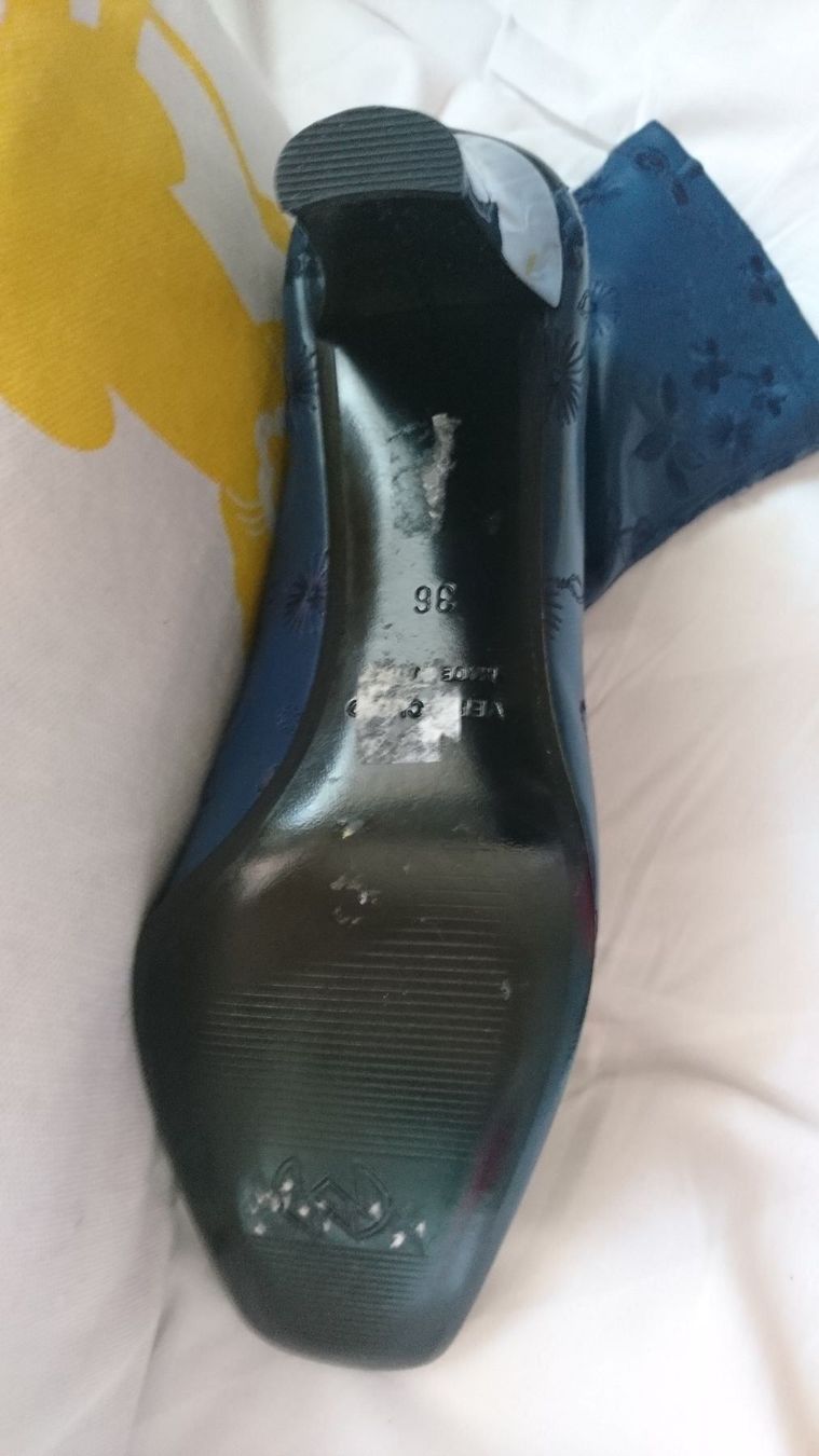 Scarpe da donna: Bottines – Nuovo (secondo la descrizione) da Genève venduto da vins50 1