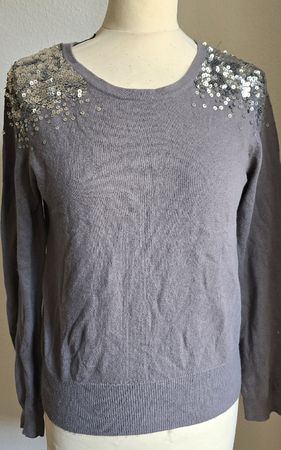 Pull gris paillettes argentées T36 ✨ épaules brillantes chic