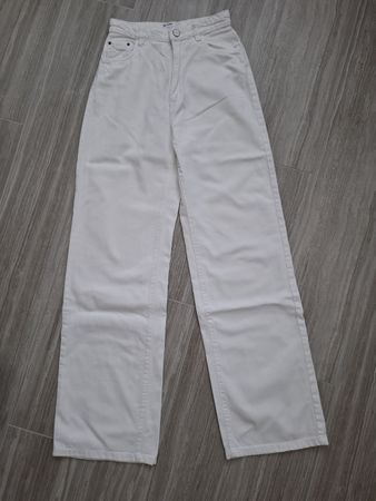 jeans blanc taille haute 36