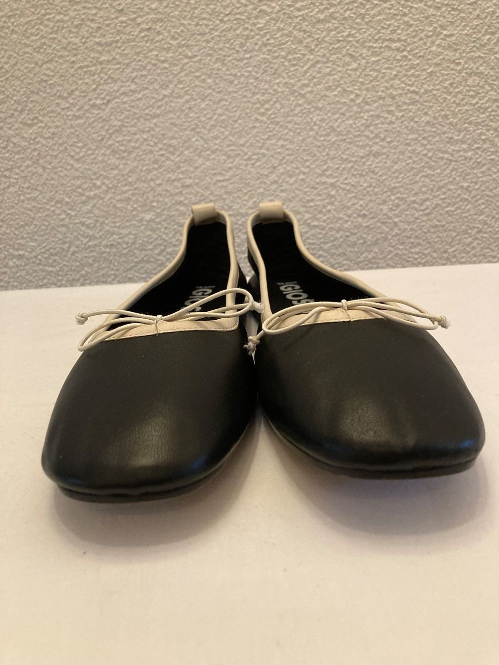 Scarpe da donna: Leder Ballerinas Gr. 41 Schwarz/Beige – Usato da Zürich venduto da cec_g78g 2