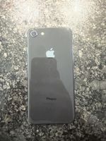 iPhone 8 64go - batterie 89% 