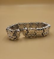 Elegante Armband mit Bärenmotiven