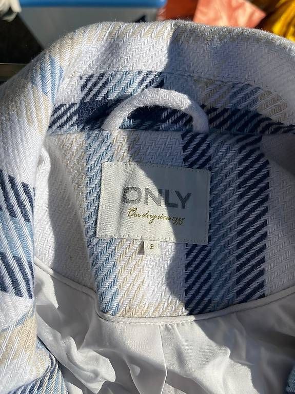 Only Mäntel: Manteau à carreaux – Gebraucht aus Saxon von Nzo 2