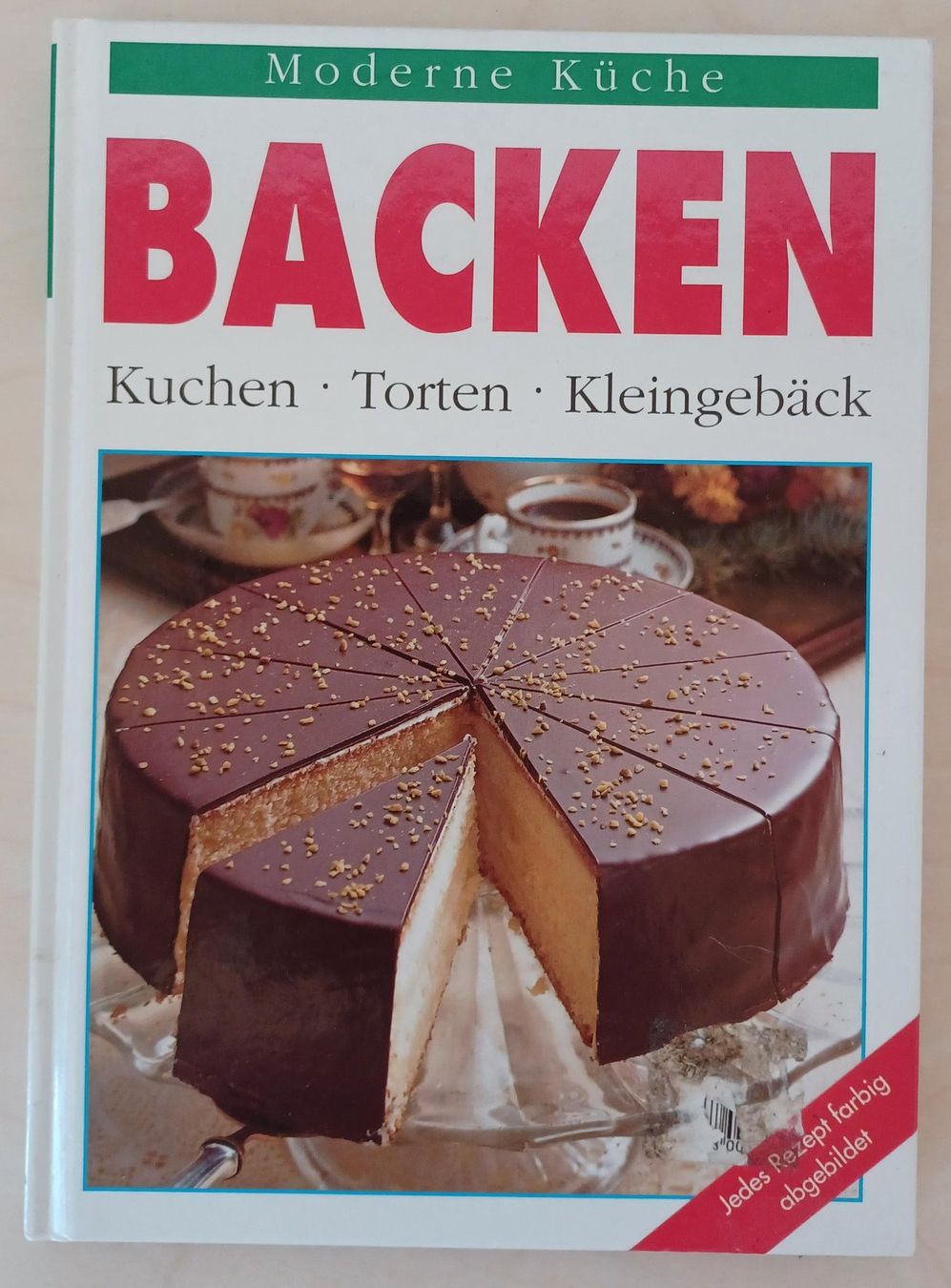 Libri: Buch - Backen / Kuchen, Torten, Kleingebäck – Usato da Leimbach TG venduto da manu-tg