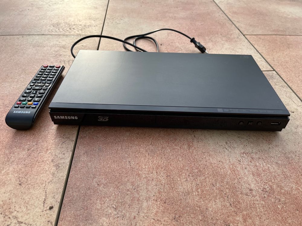 Samsung Bluray Player BDE5500 Kaufen auf Ricardo