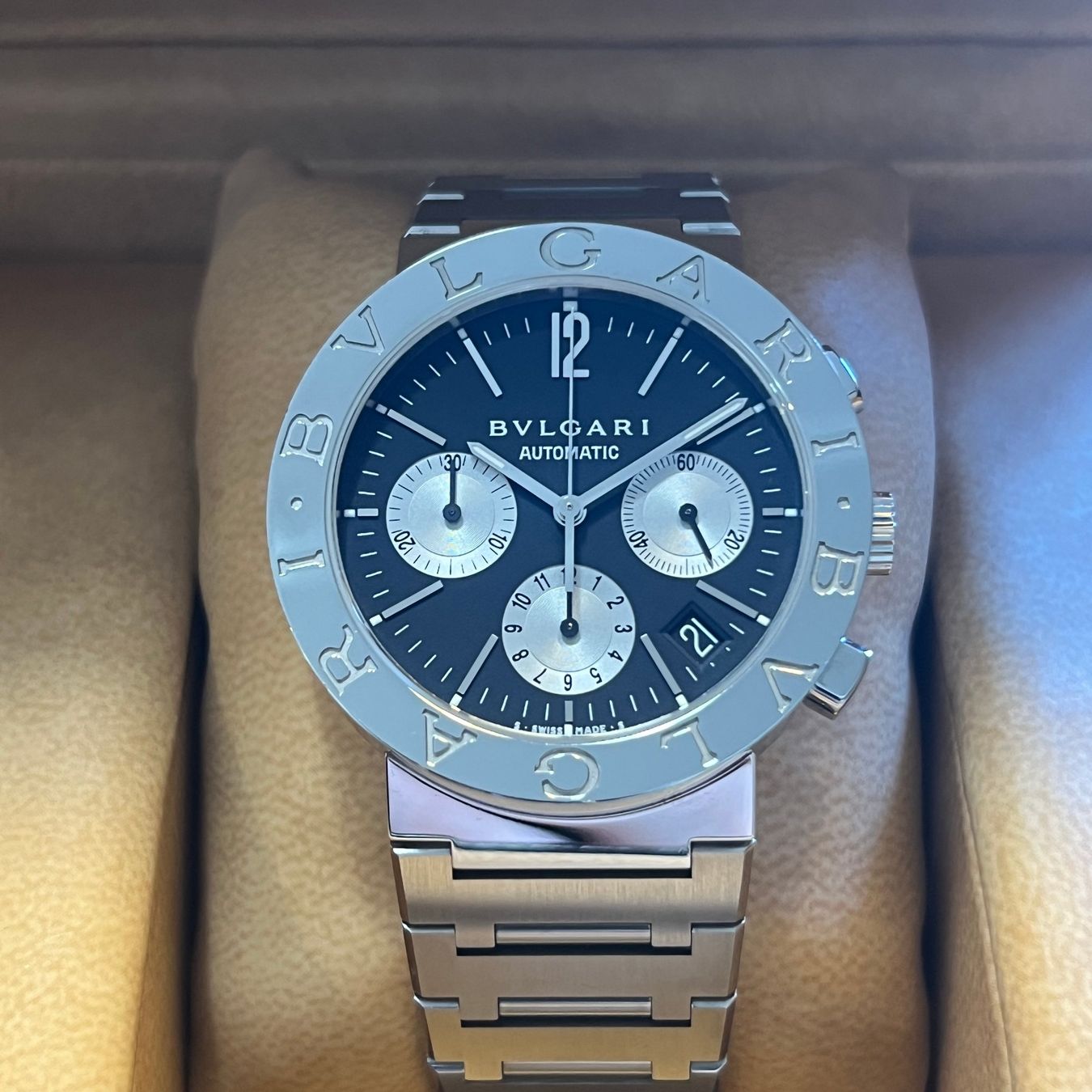 Bulgari Orologi: Bulgari Bulgari Chronograph Automatic Full Set BB38SSCH – Usato da Carouge GE venduto da Watchaser