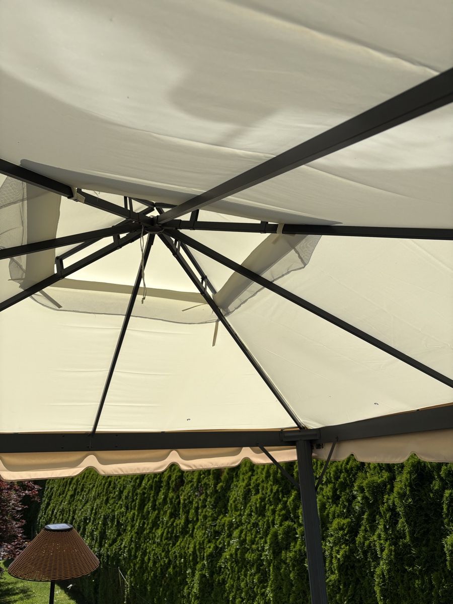 Tende & Padiglioni: Pavillon de jardin Everest – Usato da Vuarrens venduto da Isabellebovay 1