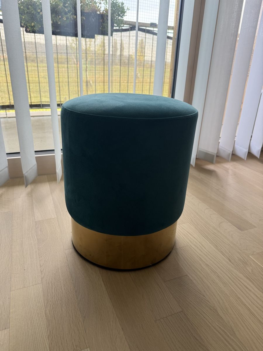 Kare Sgabelli: Hocker Kare Design Samt Petrol Gold – Usato da Stein AG venduto da Nephellim 1
