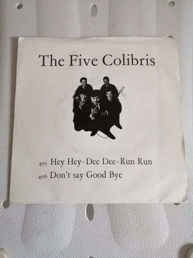 Five Colibris Hey-Hey Dee-Dee Run Run 7