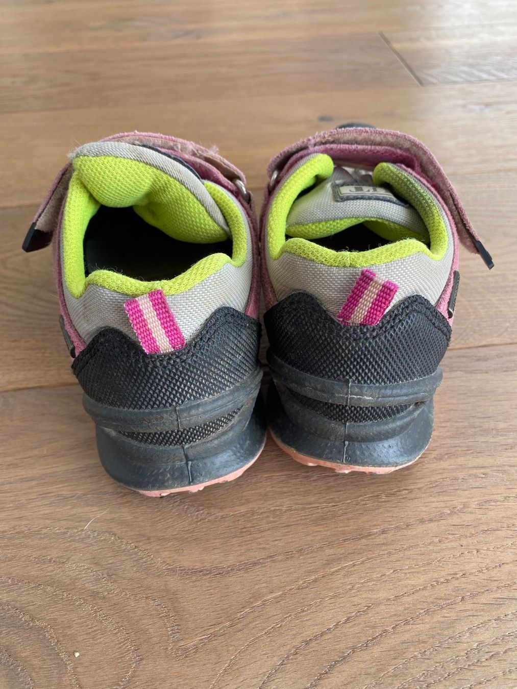 Scarpe per ragazze: Trekkingschuhe Grösse 31 – Usato da Basadingen venduto da Susanita0 1
