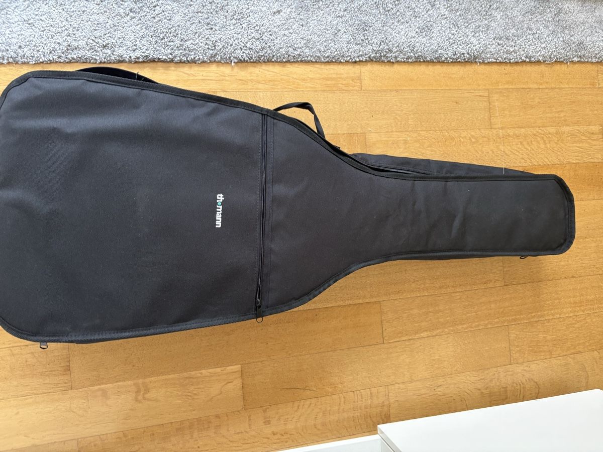 Yamaha Instruments de musique: Yamaha F310 Gitarre – D'occasion à Zürich par MiboBibo4 1