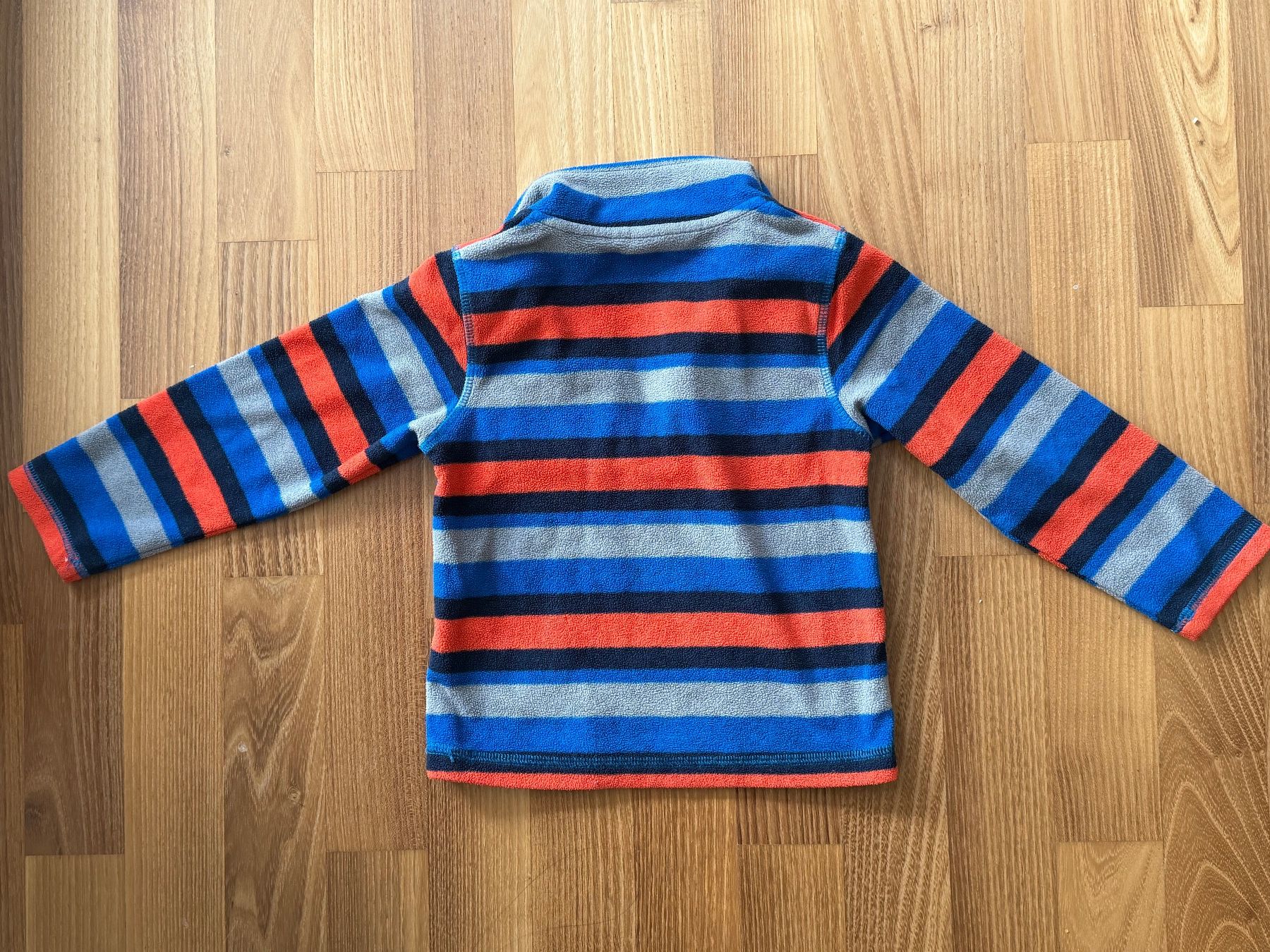 Maglioni & Felpe: McKinley Fleece Pullover gestreift Grösse 98 – Usato da Buchs SG venduto da VintageHomeCH 2
