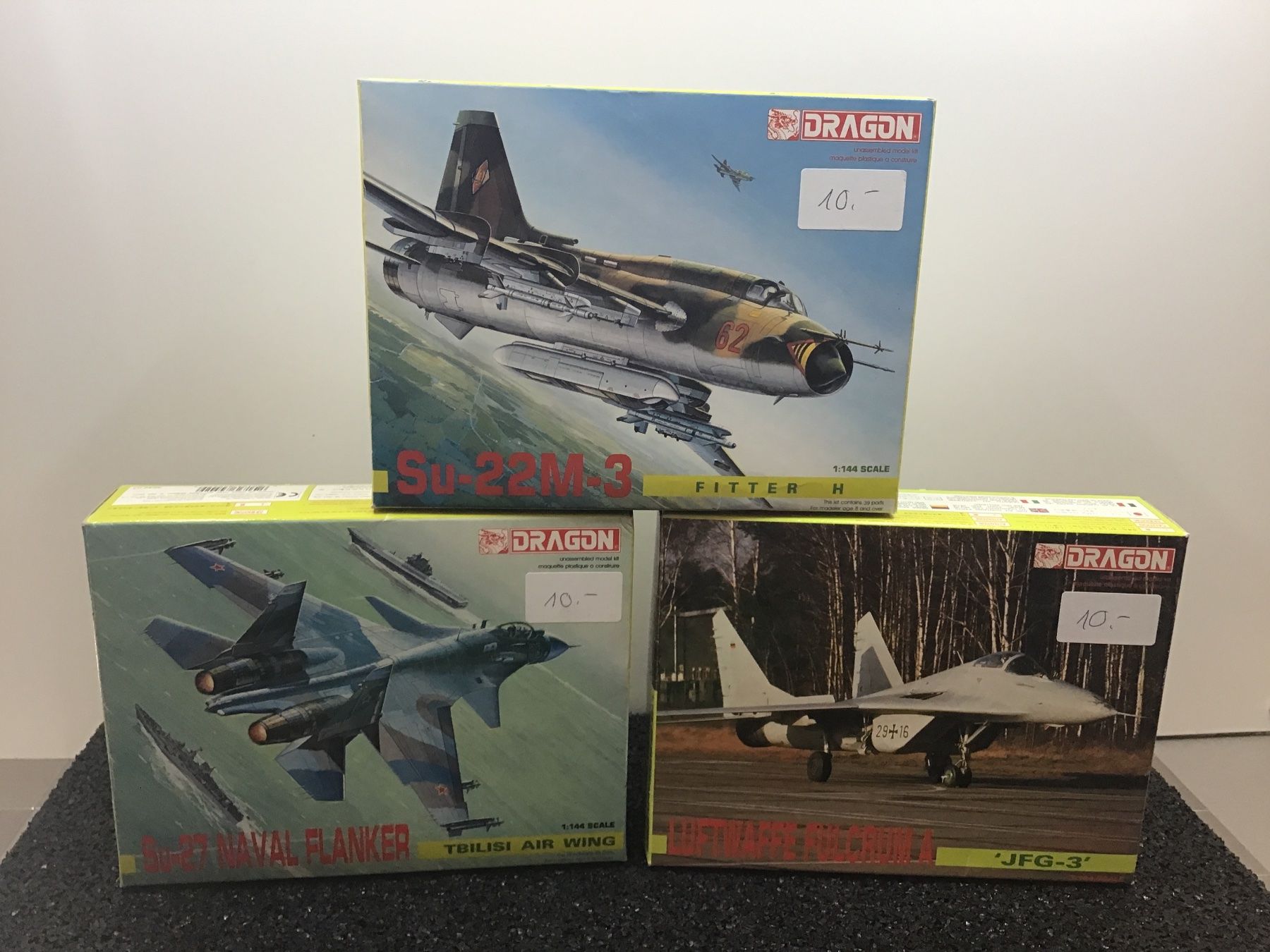 Kit di modellismo & Modellini statici: DRAGON 3 SET 1/144 – Usato da Männedorf venduto da Modell-Spezialisten