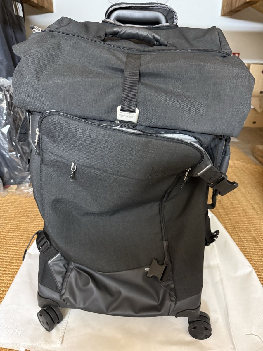 Samsonite Valigie: Samsonite Ziproll Spinner Duffel 80/30 – Usato da Oberwil BL venduto da napetak