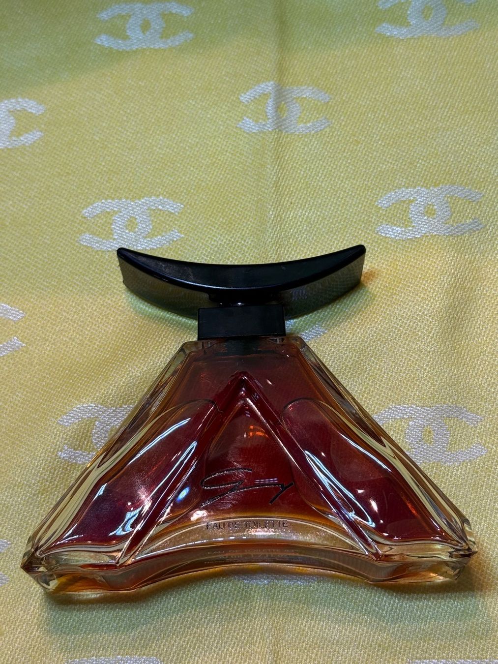 Profumi & Eau de Toilette: Genny EDT 50 ml Flacon Vintage – Usato da Muttenz venduto da 4uLadies 1