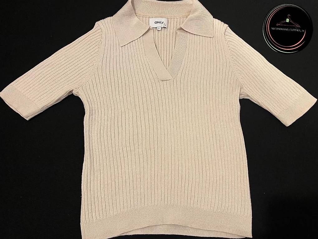 Top: Tops – Usato da Chur venduto da Kikanecken 2
