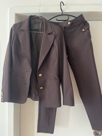 Bally Suit Jacket and Trousers Size 36 Brown good condition