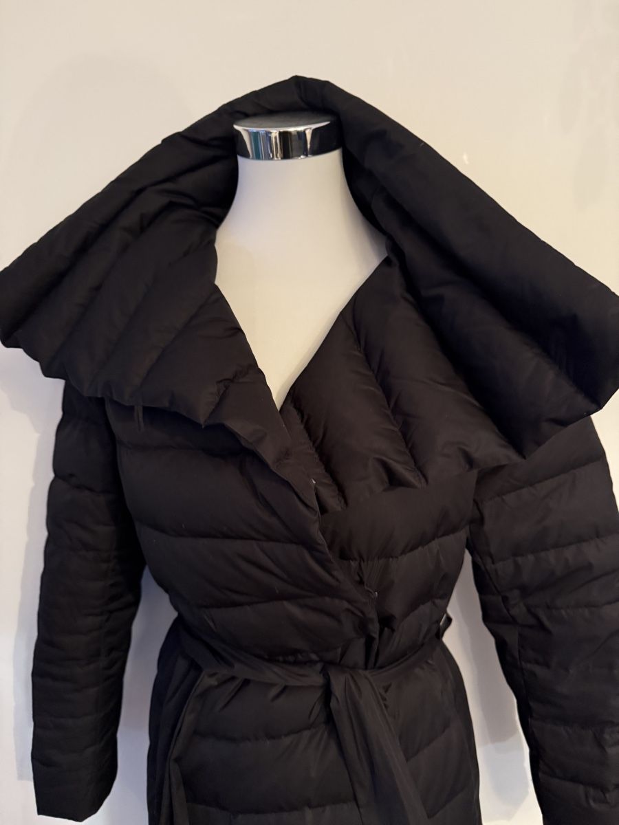 Hallhuber Cappotti: Hallhuber Daunen Mantel Gr.36 – Usato da Zürich venduto da JOD213 1