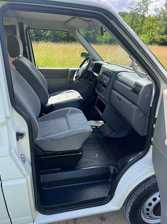 Automobili: VW T4 2.5 Diesel – Usato da Diegten venduto da steefilippo 3