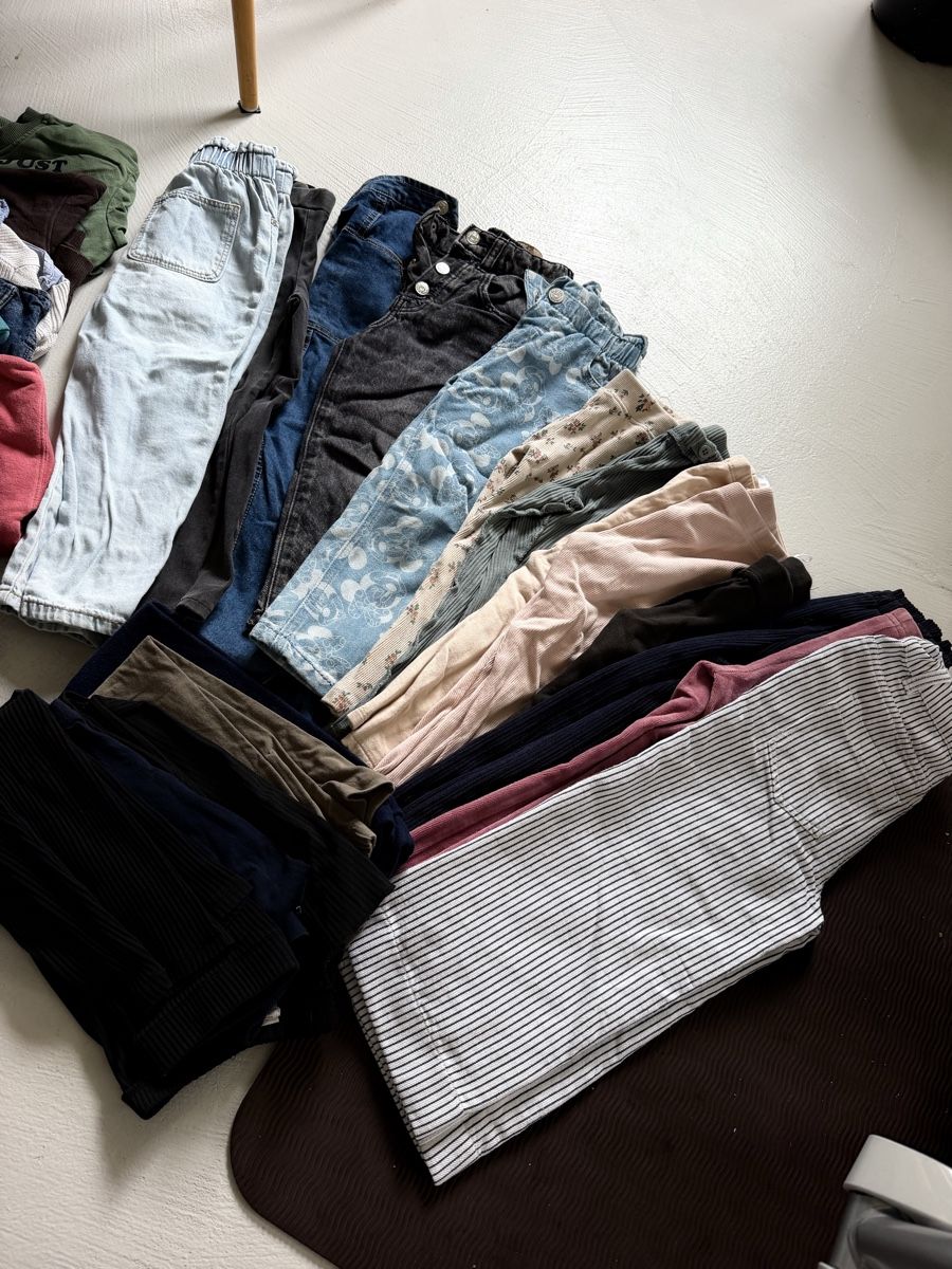 H&M Hosen: Hose 98/104 – Gebraucht aus Biel/Bienne von Artolini