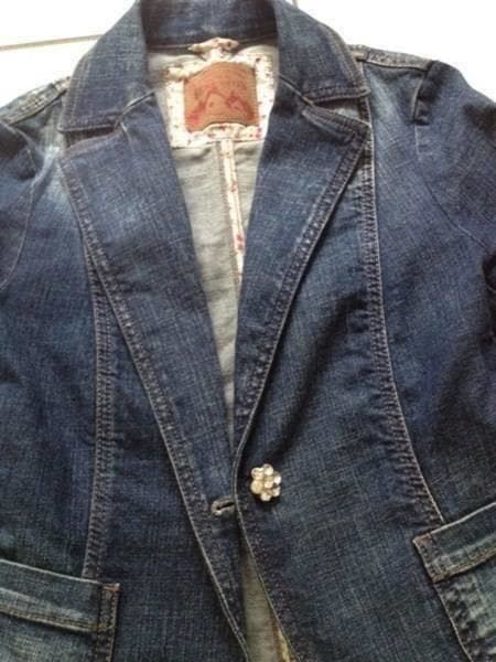 Benetton Jeans: Benetton Jeans Jacke – Usato da Buchs-ZH venduto da Birikina 1