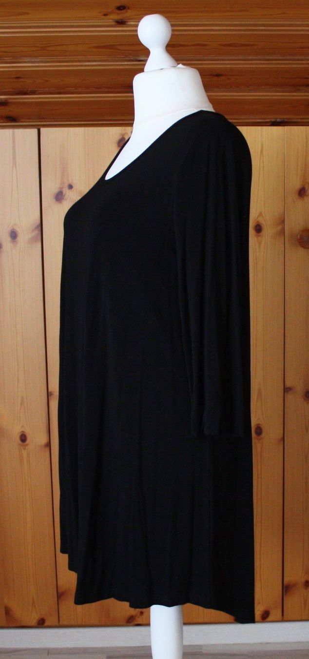 Vestiti: Kleid Langarm schwarz Gr. L – Usato da Flüelen venduto da Diversicum-Curvy 3
