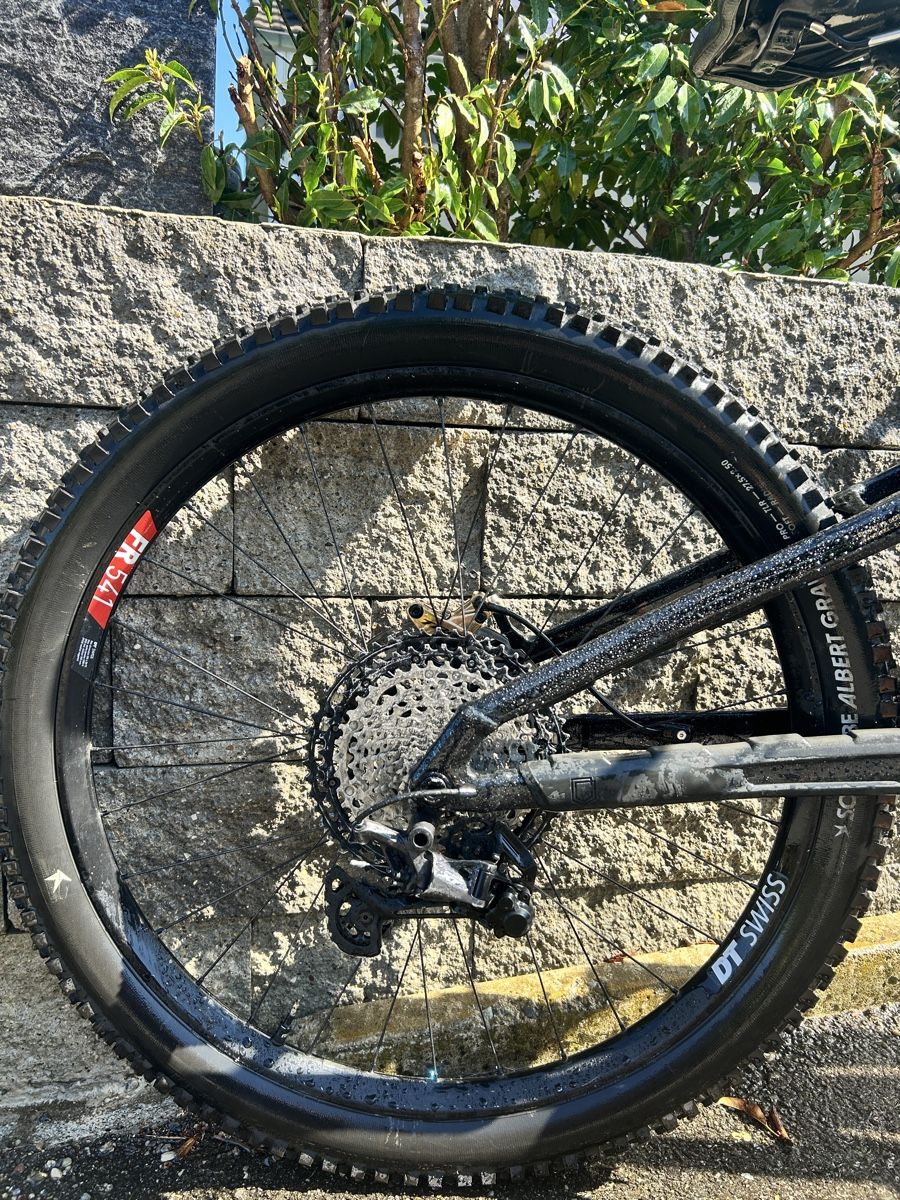 Commencal Biciclette: Commencal Meta SX V5 – Usato da diessenhofen venduto da jus_2hc9 1