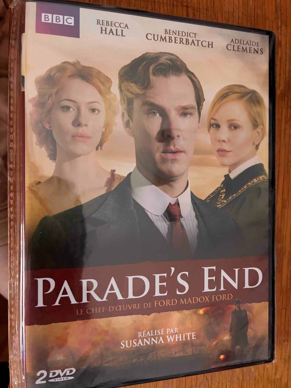 Tutti i DVDs: Parade's End (2012, 2 DVD, Benedict Cumberbatch, série, BBC) – Nuovo (secondo la descrizione) da Vevey venduto da zecollector