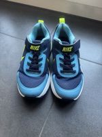 Turnschuhe Gr. 35