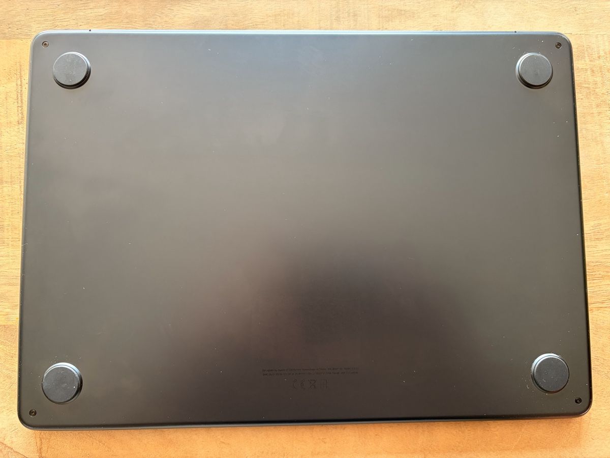 Apple Portables: MacBook Air 13” M3 (2024) – D'occasion à Crans VS par yor_n5h8 1