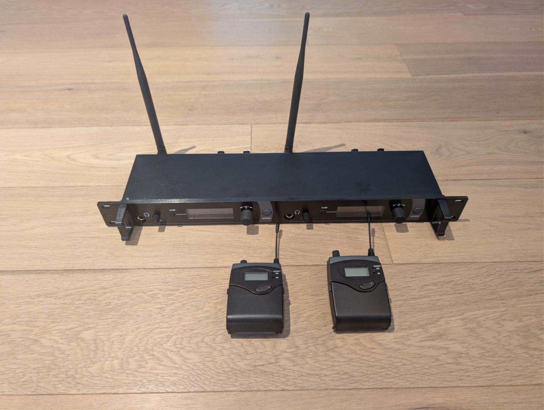 Radiocomunicazione: Wireless In-Ear System Dual Mono – Usato da Mümliswil venduto da c_12