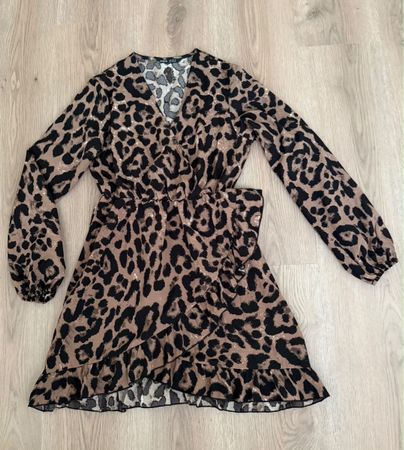 Kleid Shein Leo-Muster langarm Grösse S guter Zustand