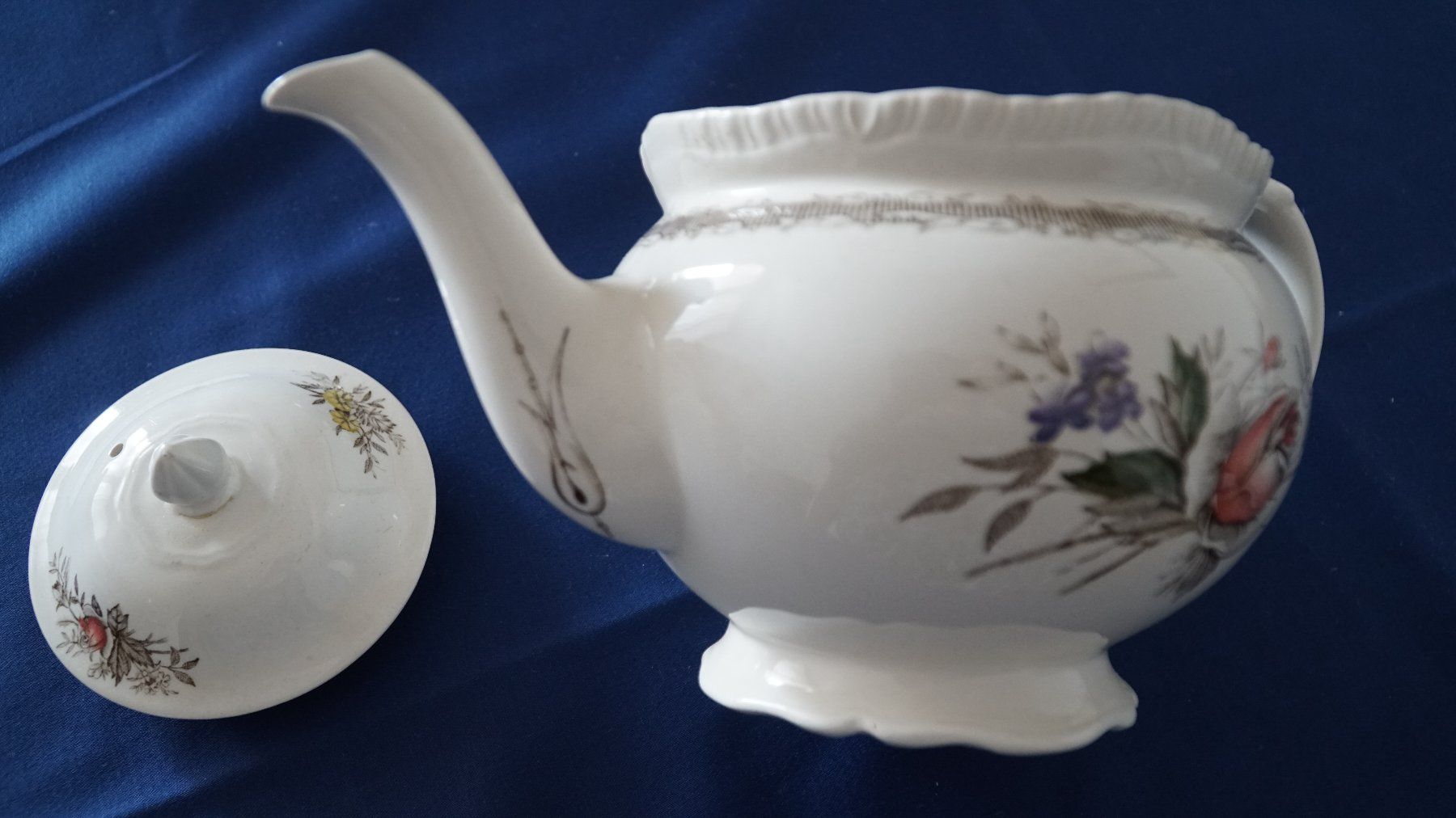 Teekannen: Teekanne Rosedale England – Gebraucht aus Bern von Antikbatik 4