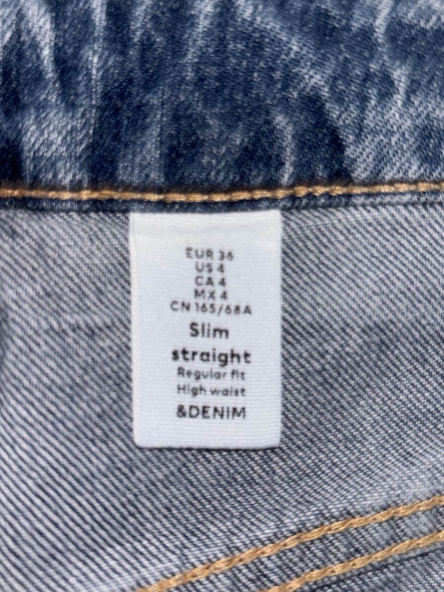 Jeans: Jeans Damen – Usato da Volketswil venduto da Merkur10 2