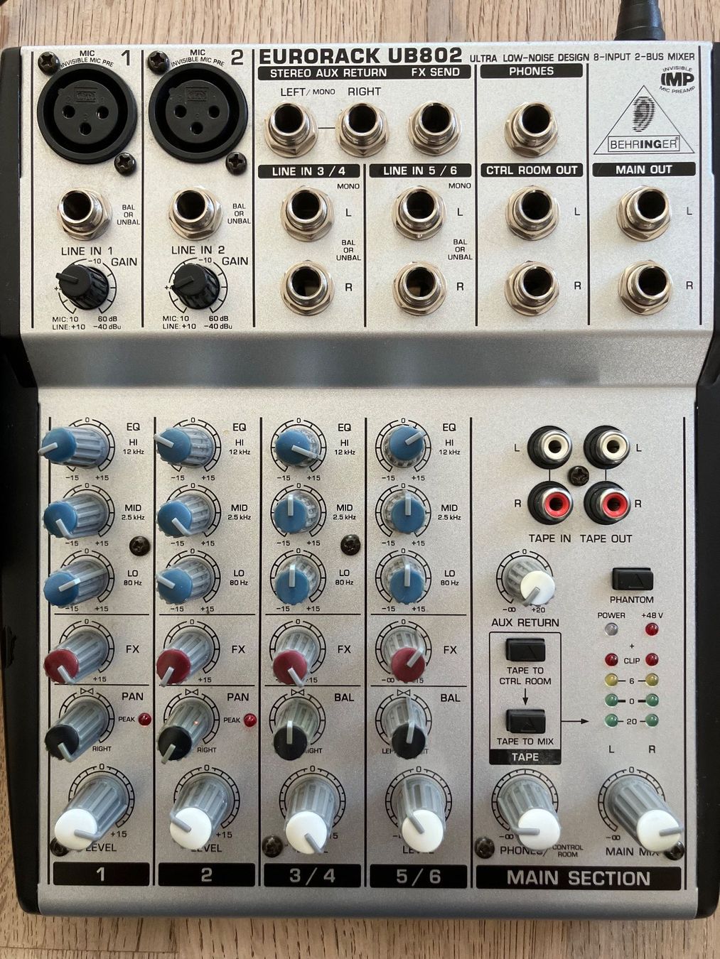 Behringer Console di mixaggio: Mischpult BEHRINGER EURORACK UB802 – Usato da Luterbach venduto da fink4500 8