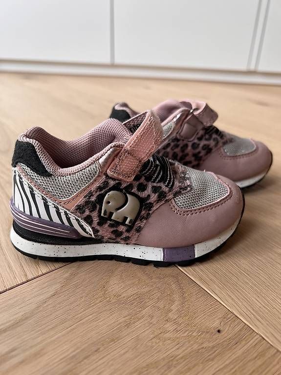 Elefanten Schuhe für Mädchen: Turnschuhe Elefanten Gr. 22 – Gebraucht aus Erlach von sch_w9np