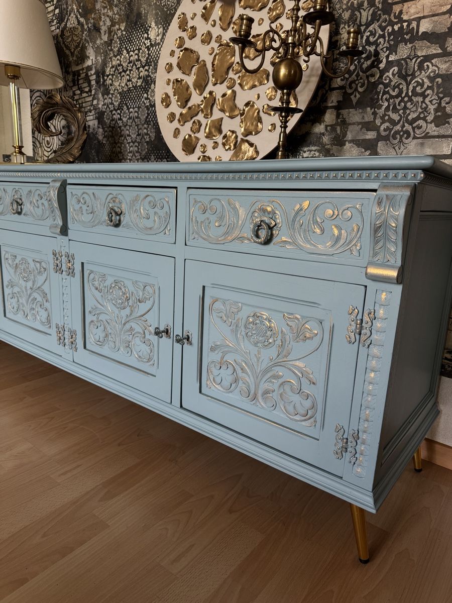 Cassettiere: Elegantes Massivholz-Sideboard/Kommode  – Nuovo (secondo la descrizione) da Sisseln AG venduto da ibr_c5wj 3