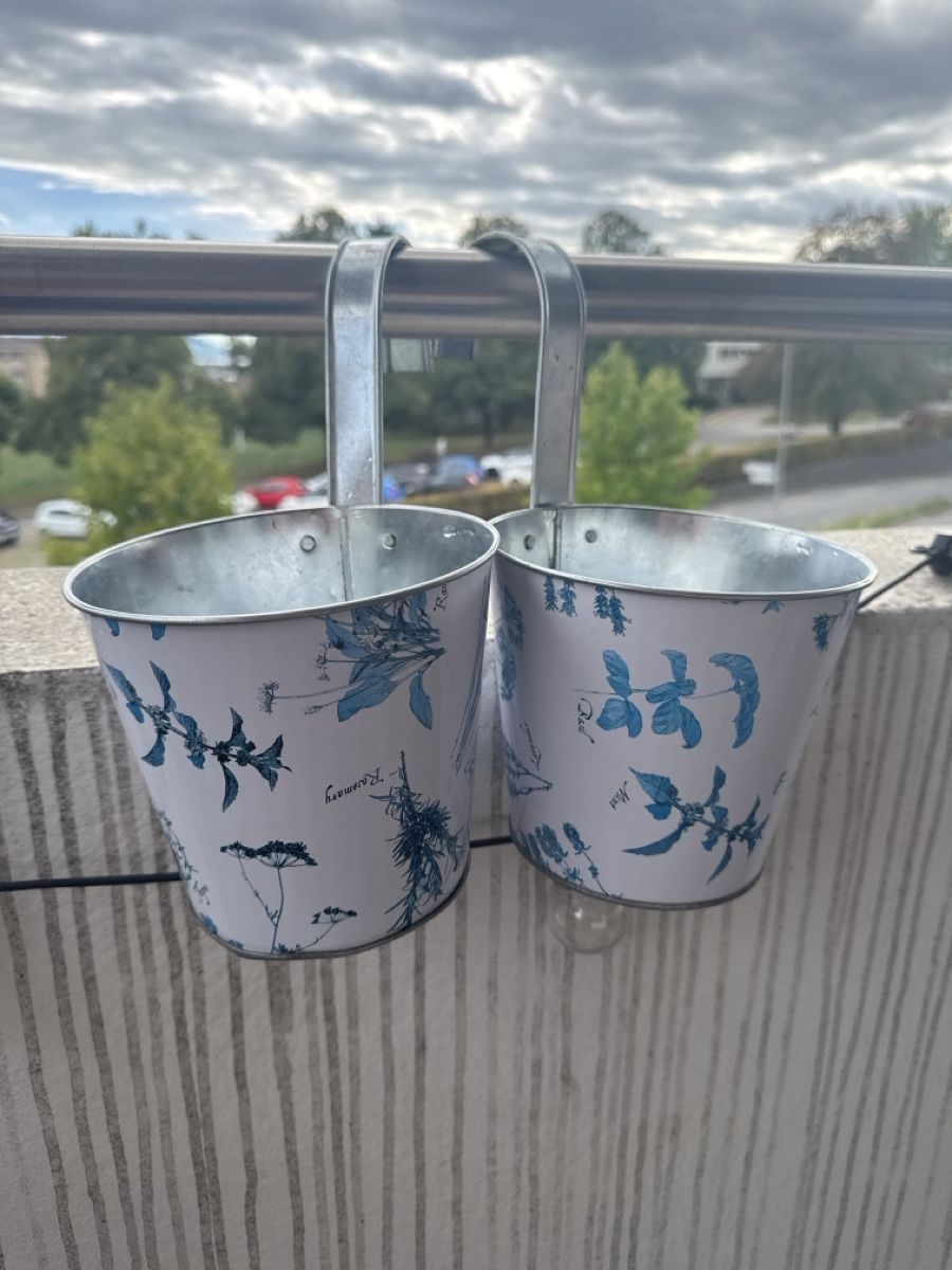 Vasi per fiori: Lot de 2 caches-pots  – Usato da Ecublens VD venduto da chr_mtm6