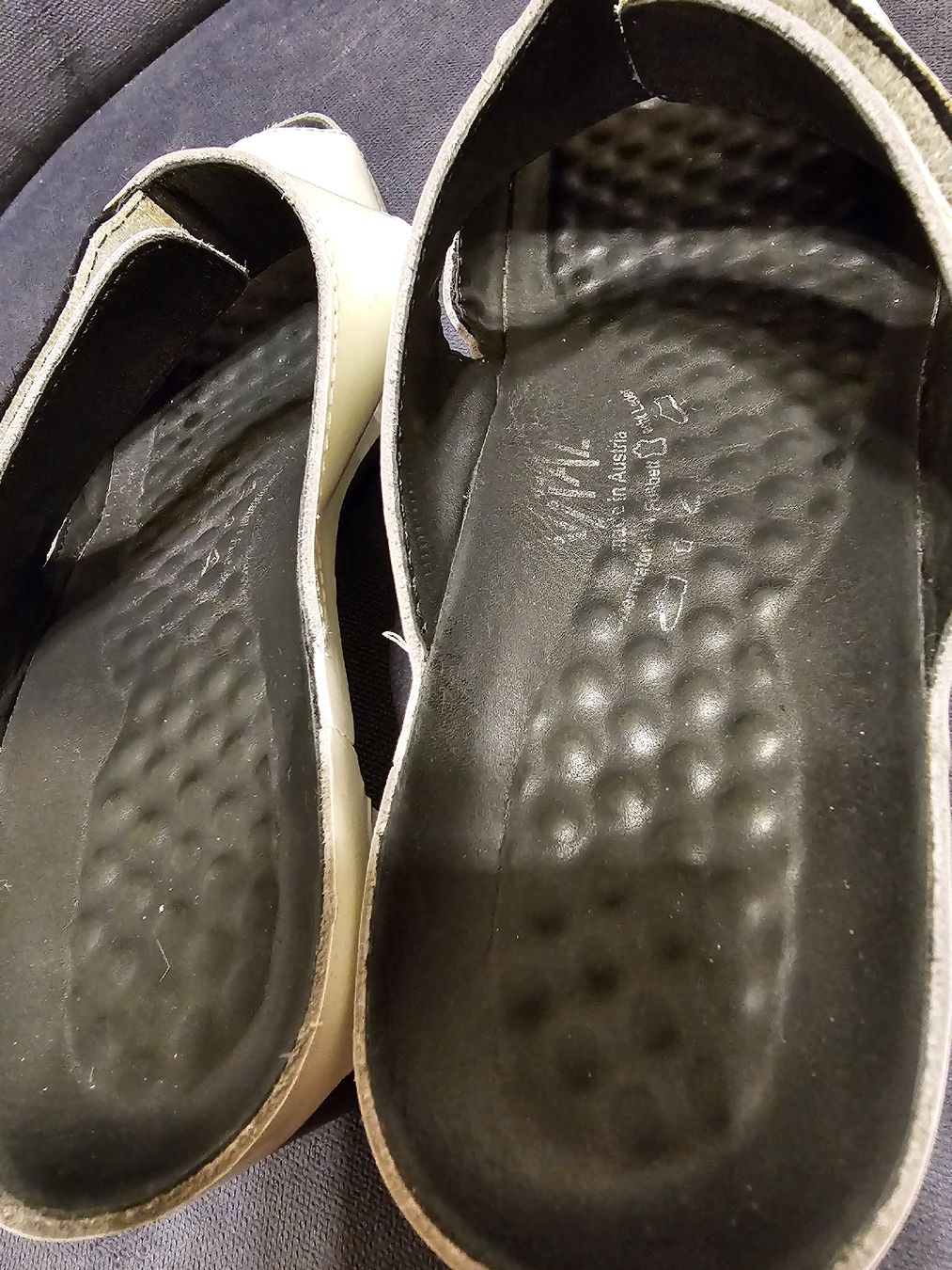 Damenschuhe: mules VITAL T.38 blanc crème laqué – Gebraucht aus Bulle von Diamant.15 5