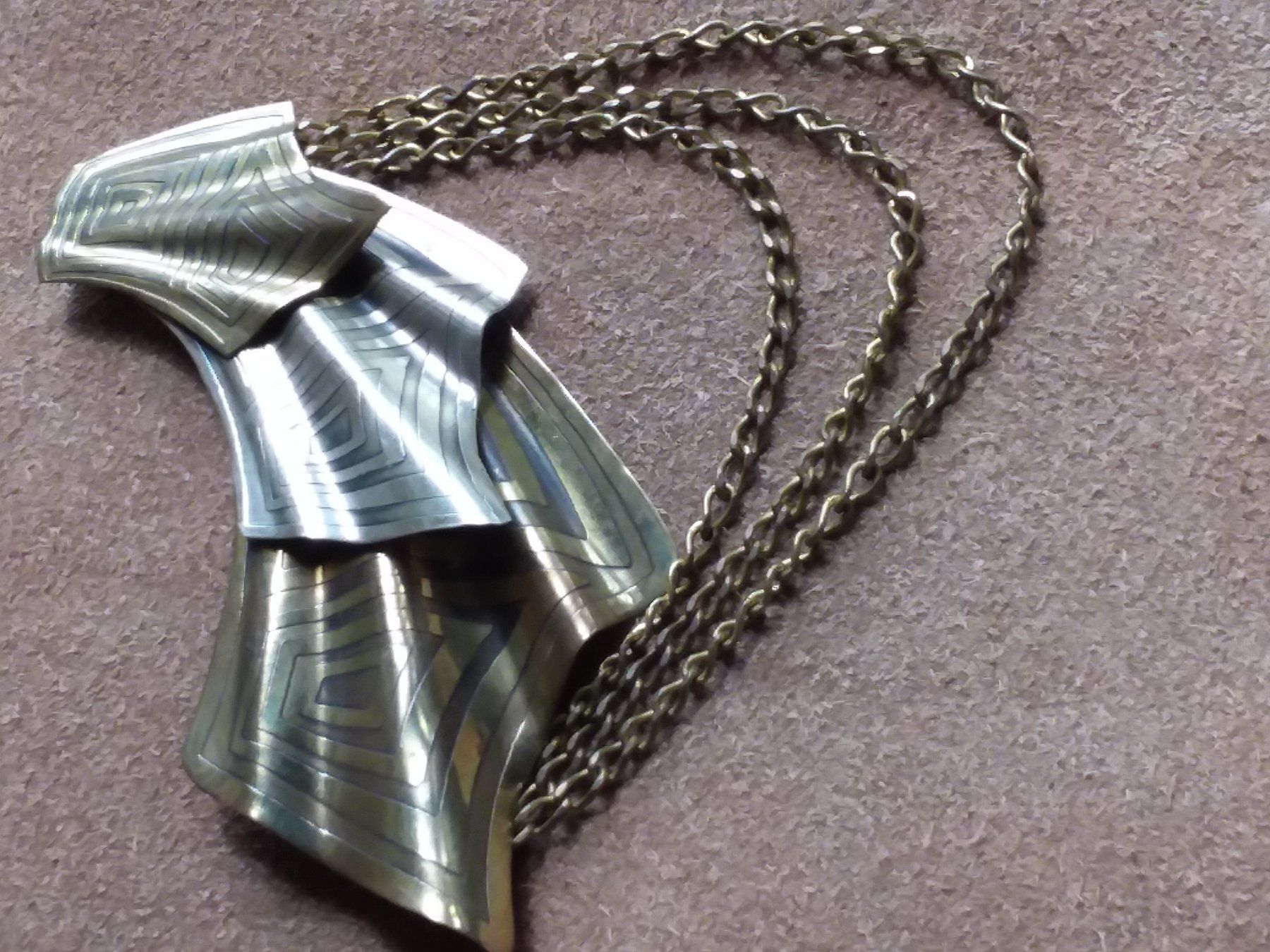 Broschen & Nadeln: Antike ART DECO signierte Luxus Brosche, ca 1920 – Gebraucht aus Zürich von sanwit 8