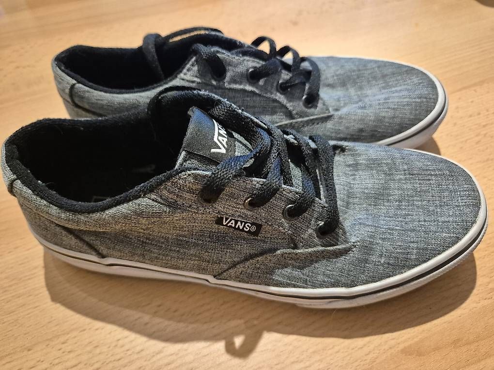 Scarpe per ragazzi: Vans Kinderschuh 36.5 – Usato da Sirnach venduto da ramtam2002