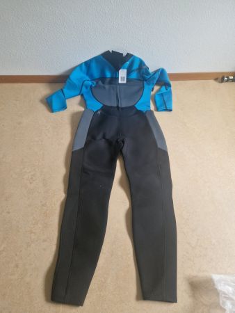 Neoprenanzug Crane Grösse L/54 - Top Zustand für Surfer!