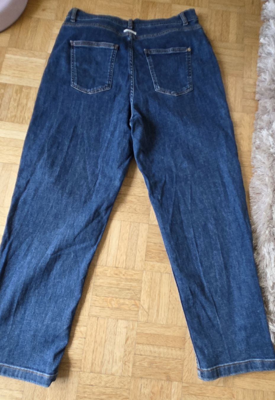 Jeans: Jeans Taille 44 marque Humility – Usato da Yverdon-les-Bains venduto da van_dq65 4