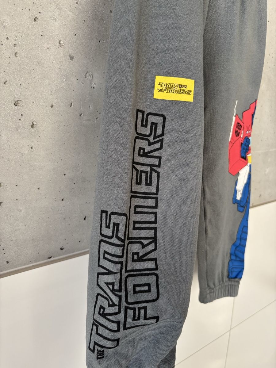 Zara Pantaloni: Zara Jogginghose 110 Transformers grau Optimus Prime – Usato da Rebstein venduto da wendy321meins 1