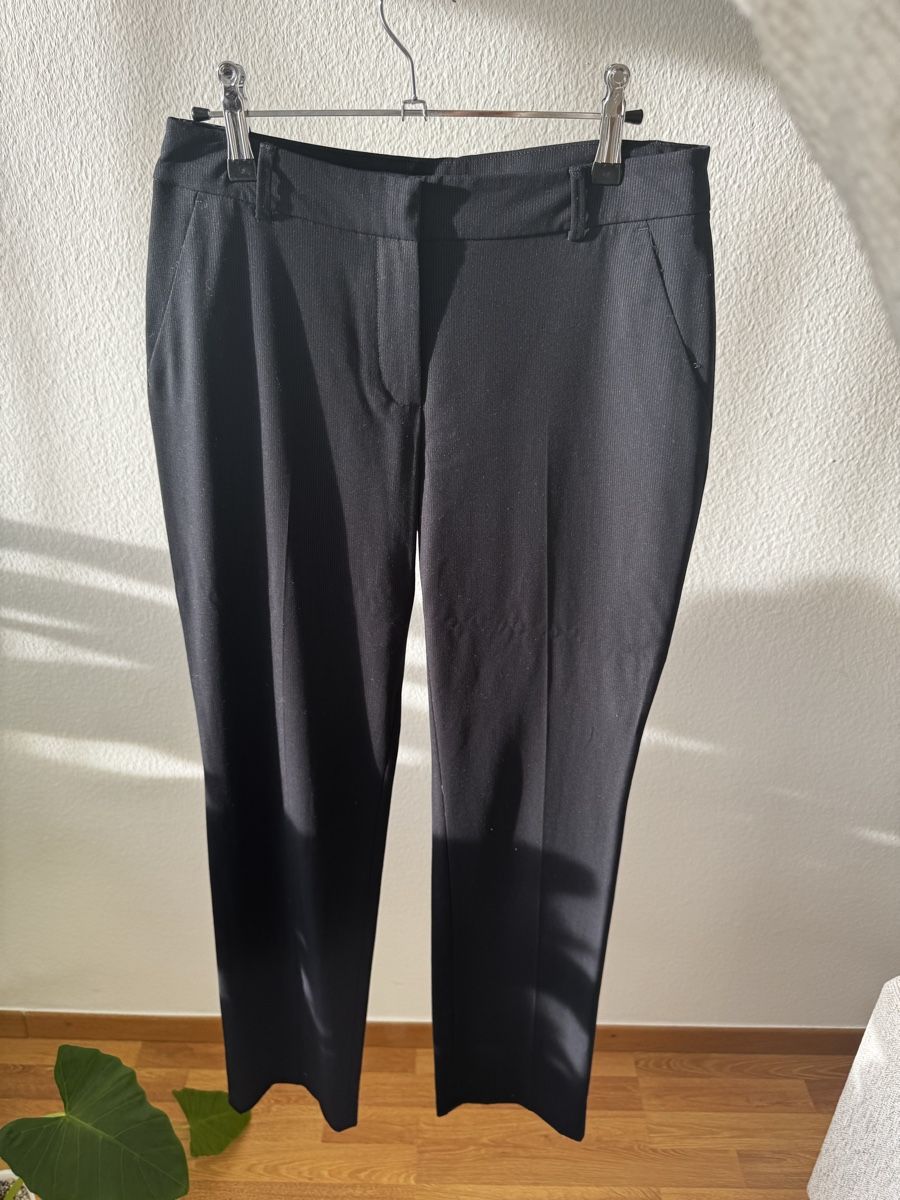C&A Hosen: 👖 Elegante Hose – zeitlos & chic – Gebraucht aus Niederbuchsiten von GreenGems